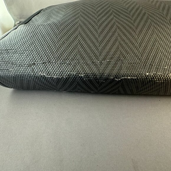 👜 Mark Cross Black Herringbone Crossbody Bag - Picture 4 of 13